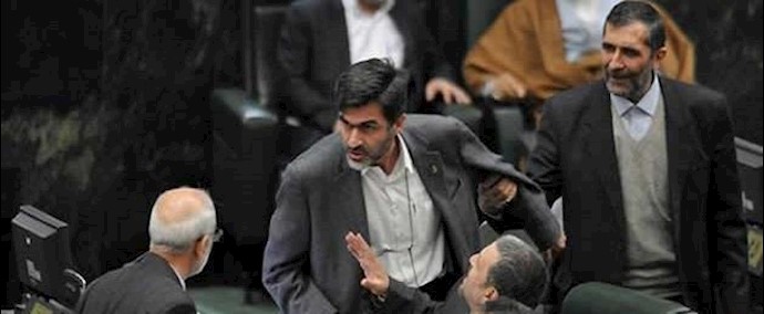 التلاسن والتشاحن بين زمر النظام الإيراني حول تصريحات الخامنئي