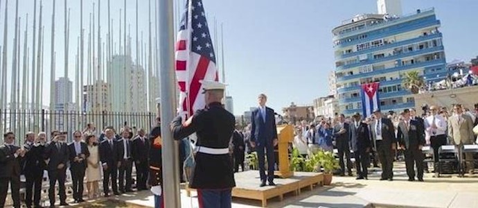 رفع العلم الأميرکي في هافانا للمرة الاولی منذ 54 عاما