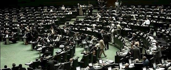 ايران.. الحرسي علي لاريجاني: لا حاجة إلی مصادقة الإتفاق النووي في البرلمان