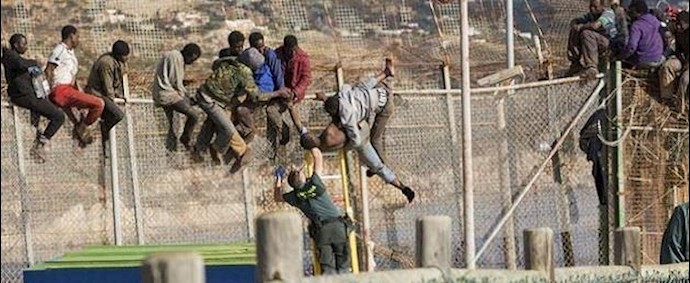 الی ألمانيا : اکثر من 300 الف طالب لجوء منذ مطلع العام