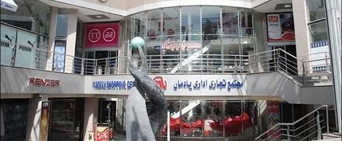 إيران.. احتجاجات وإضرابات في کل من مدن أردبيل وکرمان ومحلات