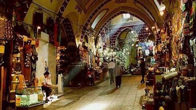 الدولار يشتعل ويحرق آمال إيران في الاتفاق النووي