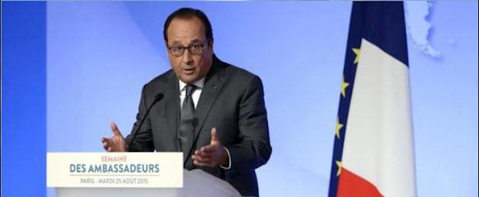 هولاند مع مساعدة ترکيا لإبقاء اللاجئين علی اراضيها