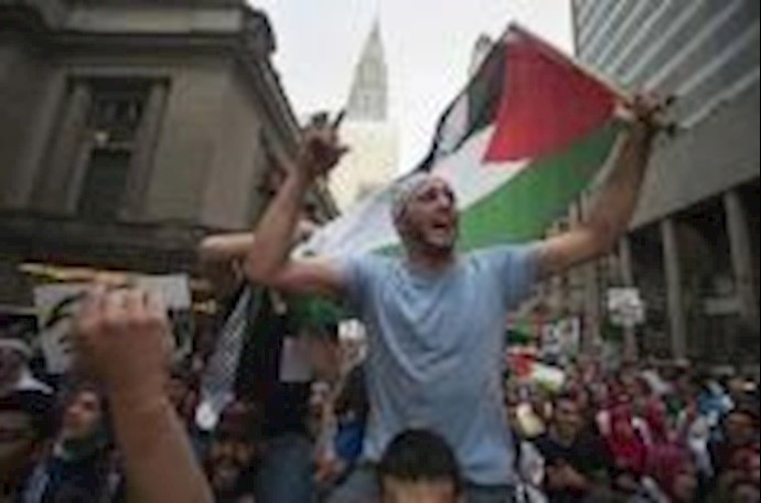 الفلسطينيون يدعون أعضاء الأمم المتحدة لدعم مبادرة رفع العلم الفلسطيني