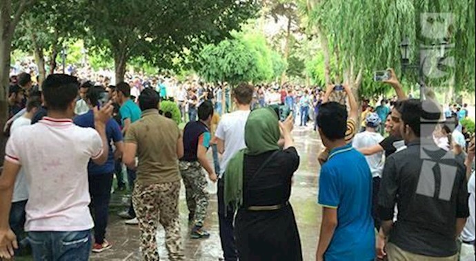 الشباب، تهديد أمني للنظام!