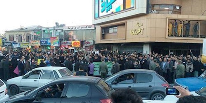 طهران – دعوة من المغبونين المنهوبة أموالهم من قبل مؤسسات مالية لمقاطعة مسرحية نظام الإنتخابية