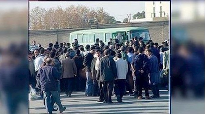 ايران ..تجمع احتجاجي لأهالي قرية «سفيد مراد کهنوج»