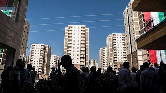 ايران..تجمع احتجاجي لمقدمي طلب مسکن مهر في يزد