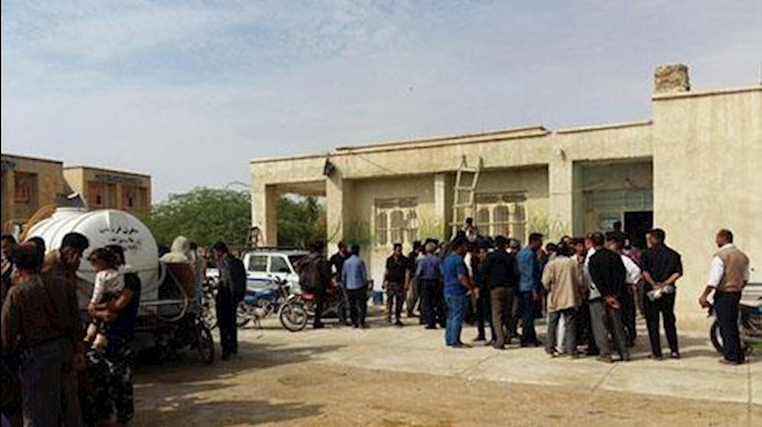 ايران.. تجمع احتجاجي لشباب يبحثون عن عمل في مدينة بهبهان