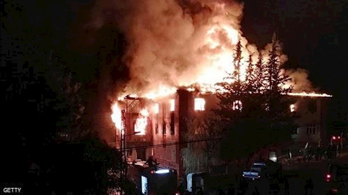 حريق يقتل 11 فتاة في ترکيا