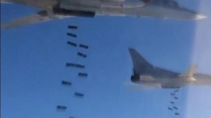 واشنطن بوست: ماکين يقول ان أمريکا لديها مصالح بسوريا لکنها لم تتحرک