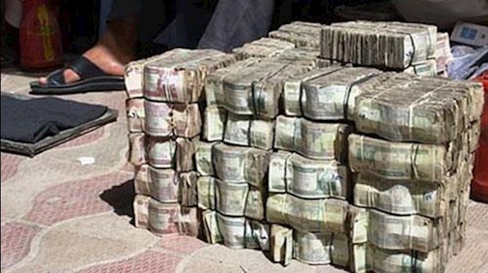 سرقات رئيس السلطة القضائية المأمور لخامنئي