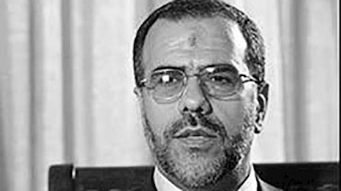 ايران .. هتافات الموت للکذاب ضد مساعد الملا روحاني