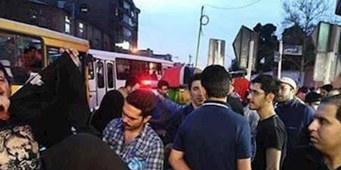 طهران .. إحتجاج وإضراب أصحاب محال في سوق ”مروي”