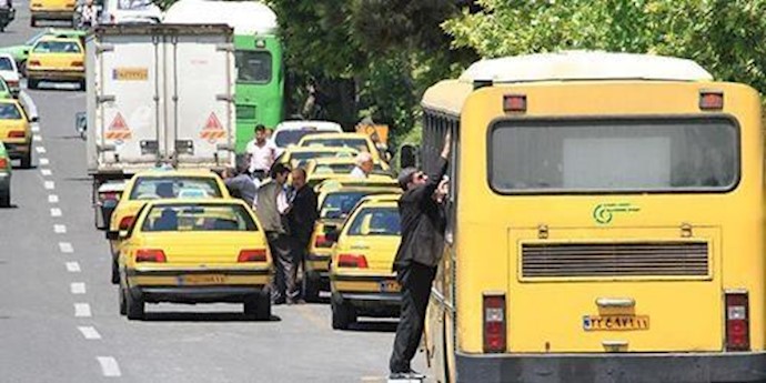 إجراء لا شعبي تمارسه حکومة روحاني: رفع أجور سيارات الأجور، الحافلات وقطار الأنفاق عشية السنة الجديدة الشمسية