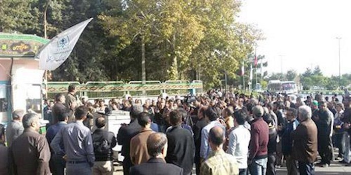 تجمع احتجاجي عمالي في طهران وشاهرود