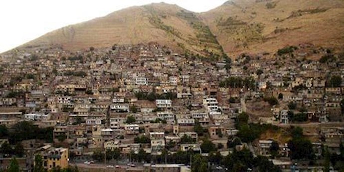 إيران.. باوه – إدانة مواطن کردي بالسجن 5 سنوات بتهمة الإساءة إلی خامنئي