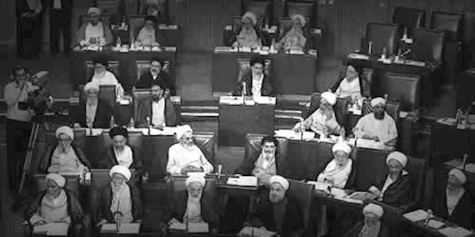 عضو سابق لبرلمان النظام: مجلس الخبراء لا يصوت لرئاسة رفسنجاني