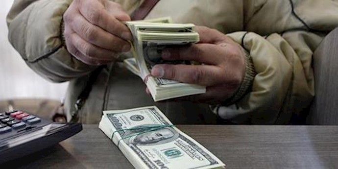 رکود إقتصادي وهبوط شديد في سعر الورقة النقدية