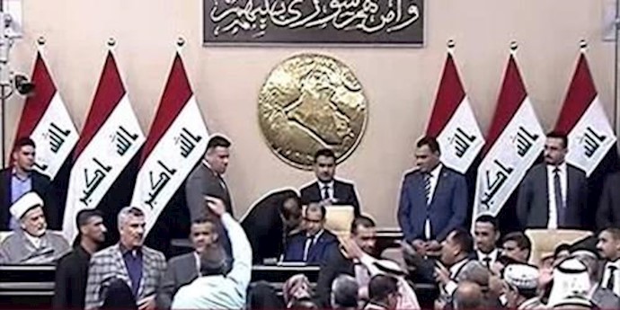 العبادي يعرض تشکيلته الوزارية بالبرلمان وسط فوضی