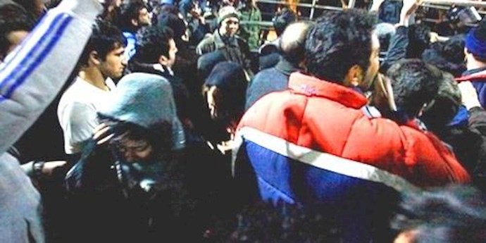 مظاهرة لأصحاب البسطات في الأهواز