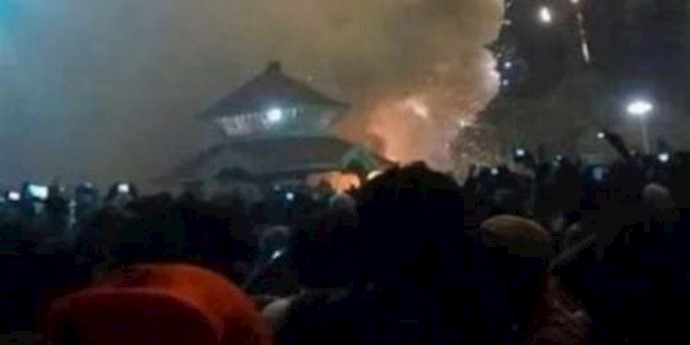 مصرع عشرات في حريق "هائل" بمعبد جنوب الهند