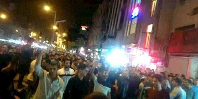 أنباء إضافية عن تظاهرات أهالي أهواز