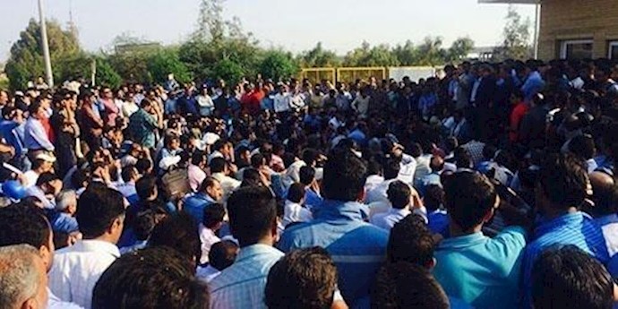 13 حالة احتجاج للطلاب الجامعيين، والعمال والمزارعين في 9 مدن:کرمانشاه، کرج، ايلام، سنندج، نقده، هرسين، باوه، بندرعباس ، تشالوس، بيرانشهر