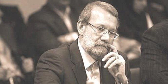 الحرسي لاريجاني: التفرقة الحالية بين الزمر لا تبلسم جرحا للبلاد