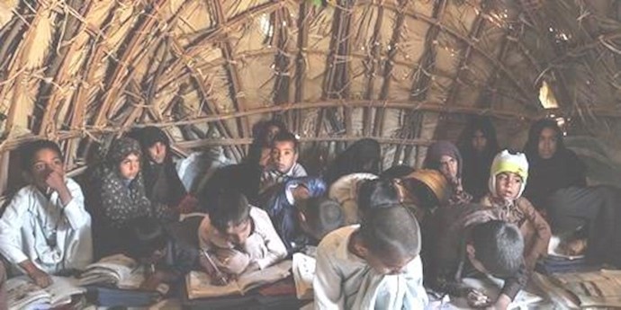 إيران... وضعية التعليم في مدينة جاسک هي أسوأ من سيستان وبلوتشستان