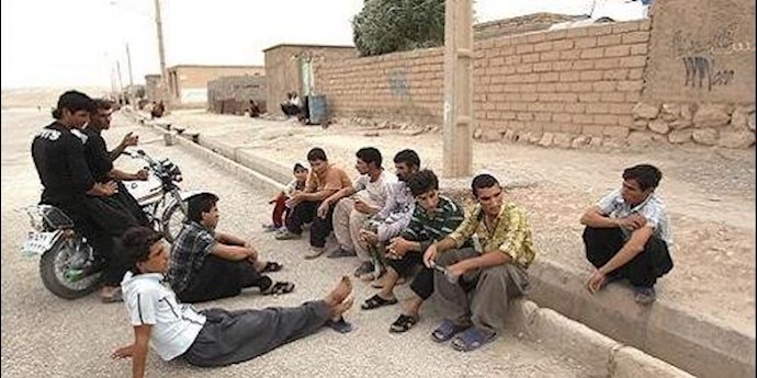 ايران.. عدد العاطلين عن العمل يرتفع ليصل الی 8 ملايين
