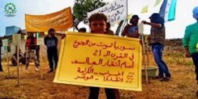 نظام الأسد يقصف حي الوعر المحاصر ويستمر بمنع دخول المساعدات