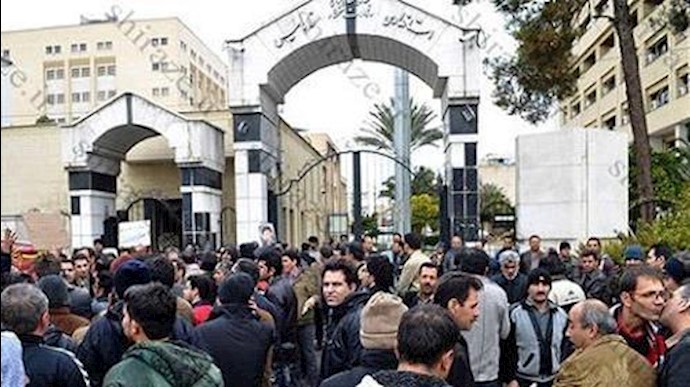 تجمع احتجاجي لعمال «کاشي حافظ شيراز»