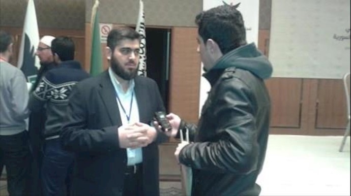 علوش: استمرار معاناة السوريين دفعني للاستقالة