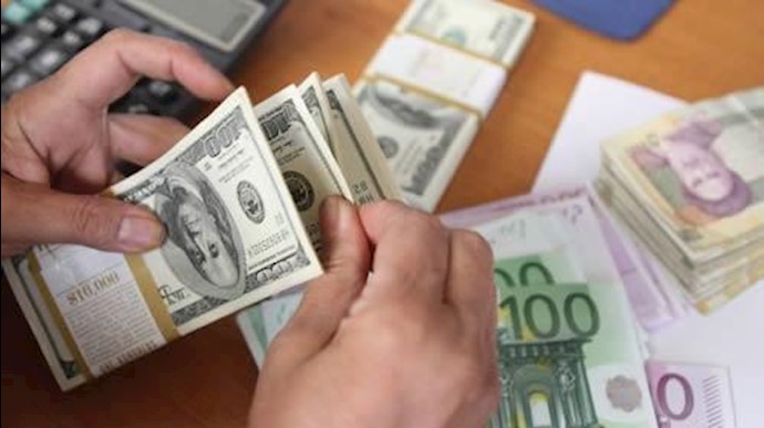أمريکا: أحذروا من توجيه التجارة مع النظام الإيراني إلی النظام المالي الأمريکي