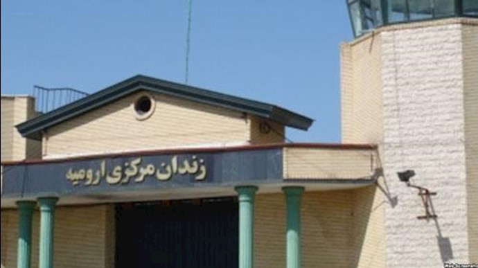 نقل 6 سجناء محکومين بالإعدام إلی غرف الاحتجاز المنفردة في سجن اروميه