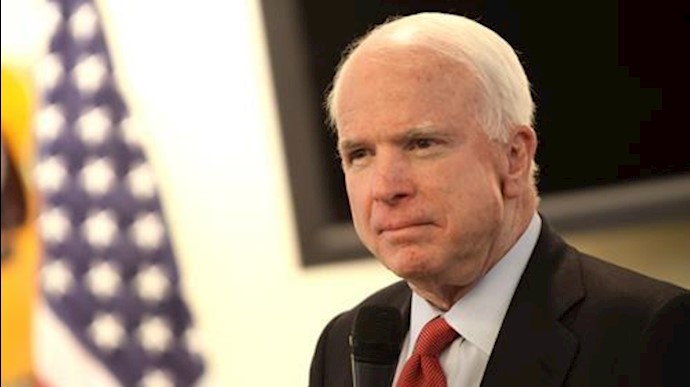 احتجاج السيناتور ماکين علی تقاعس حکومة اوباما عن انتهاک النظام الإيراني القوانين الدولية
