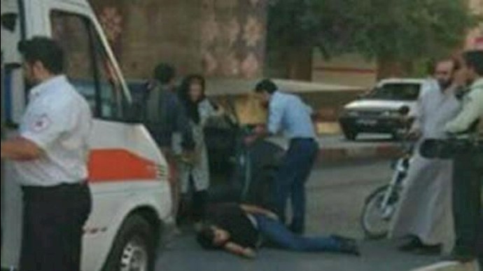 انتحار شاب في سنندج وإقدام شاب آخر علی الإنتحار مقابل مکتب روحاني بطهران