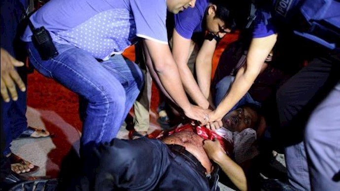 الشرطة البنغالية تبدأ عملية تحرير الرهائن في دکا