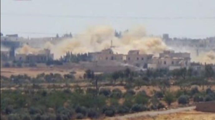 الطائرات الروسية تدمر مستشفی في ريف حلب