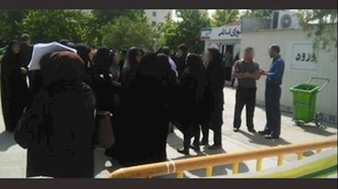 ايران ..اعادة تجمع احتجاجي للتربويين مقابل برلمان النظام مرة أخری