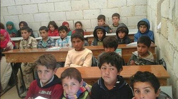 استطلاع.. 47% من أطفال الشمال السوري لا يتلقّون التعليم