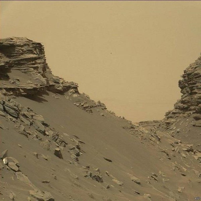 صور حديثة مذهلة من کوکب المريخ