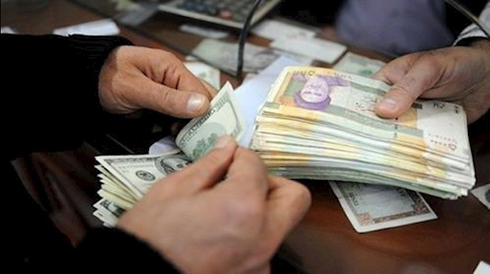 ايران ..عجز حکومة روحاني عن توحيد سعر الدولار