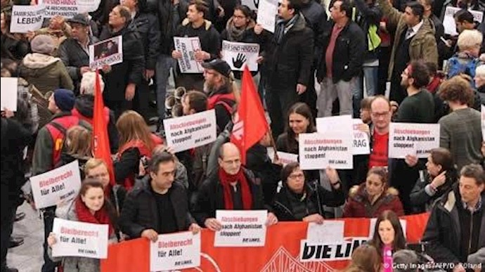 منظمة حقوقية تطالب ألمانيا بالتوقف عن ترحيل اللاجئين الأفغان