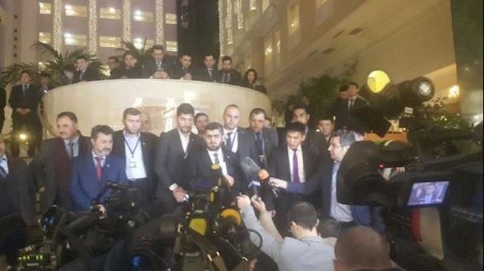 المعارضة تؤکد تلقيها وعوداً روسية وترفض أي دور إيراني بمستقبل سوريا