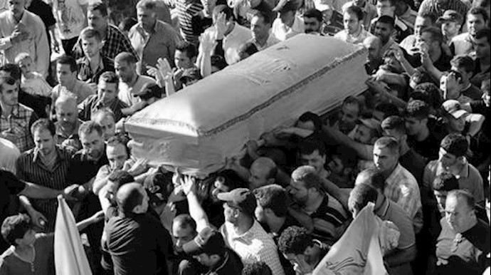 طائرة بدون طيار تقتل 10 من حزب الله شرق حمص