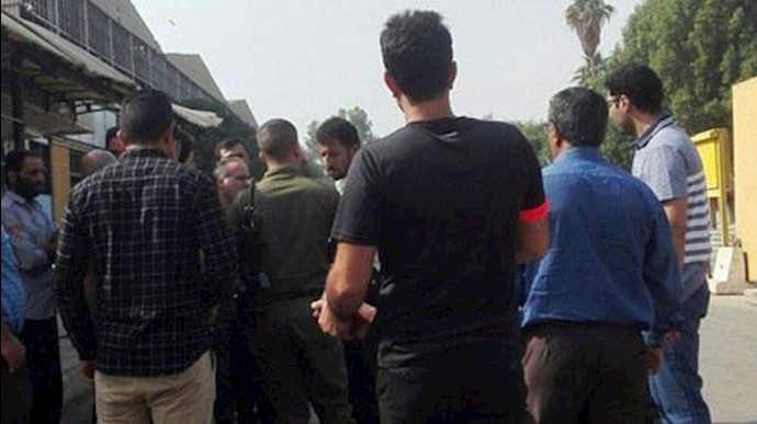 ثلاث تجمعات احتجاجية في طهران ولرستان والأهواز