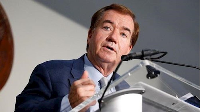 قبيل إعلان ترمب.. أميرکا تفرض عقوبات علی صواريخ إيران