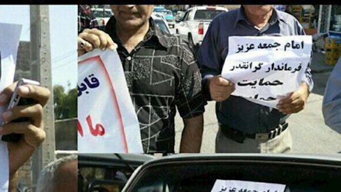 احتجاج جمع من أهالي لالي بمحافظة خوزستان علی غلاء الکهرباء